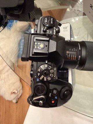 Olympus E-M1 Mark II solo cuerpo