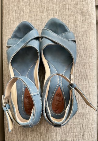Sandalias cuña azul piel Khirió Vera Pelle T. 39