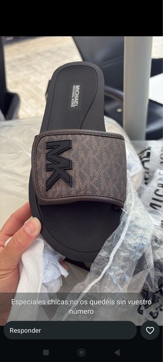 Chanclas Michael Kors MK