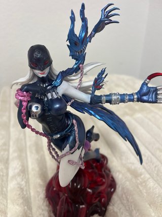 Figuras Digimon Angewomon y Ladydevimon