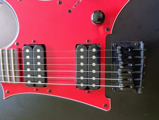 Guitarra Ibanez GRG131DX-BKF + Funda
