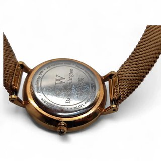 RELOJ DANIEL WELLINGTON B28RB19 COLOR COBRE + CAJA