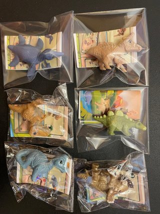 Figuras Dinosaurios Kinder para Judith