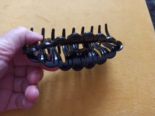 Pinza para el pelo negra