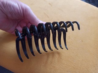 Pinza para el pelo negra