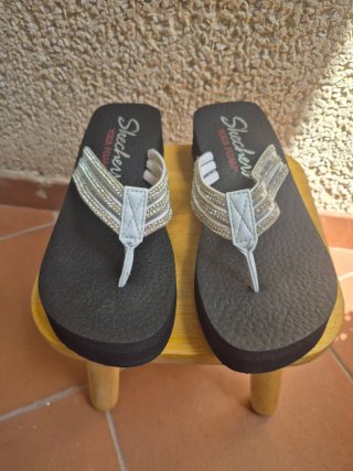 Sandalias Skechers Plataforma Brillantes
