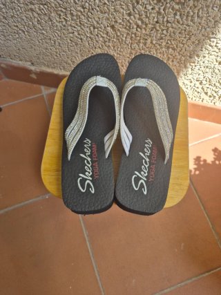 Sandalias Skechers Plataforma Brillantes