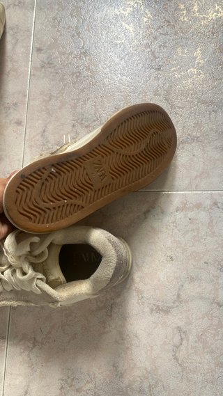 Zapatos Zara Blancos