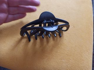 Pinza para el pelo negra