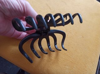 Pinza para el pelo negra