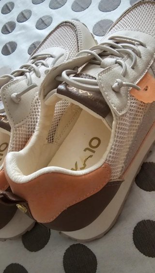 Zapatillas Chika 10 Talla 38