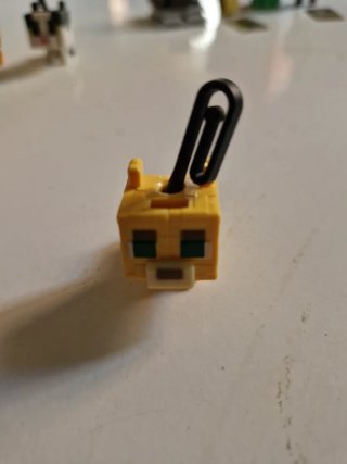 Figuras Minecraft Kinder Joy (Intercambio/Venta)