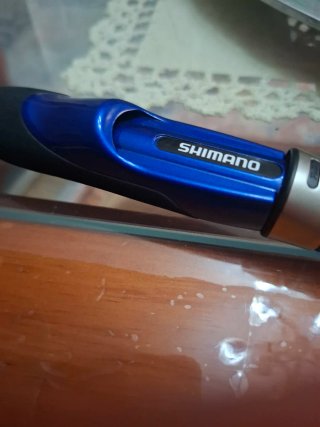 Caña de pescar TECHNIUM SHIMANO