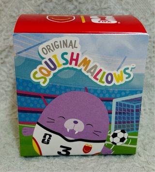 Squishmallows Winnie FIFA World Cup 2026