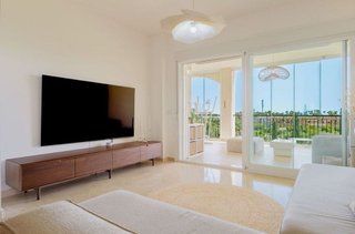 Piso en venta en Calaburra - Chaparral en Mijas