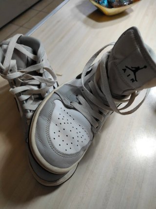 Scarpe Jordan Donna 36.5 Grigio Bianco