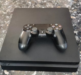 PS4 Slim 1TB Negra
