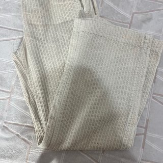 Pantalones ONE beige pana