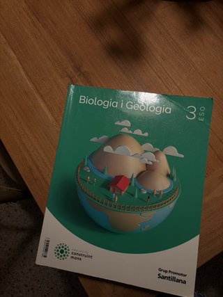 Libro biología en catalán 3ro eso