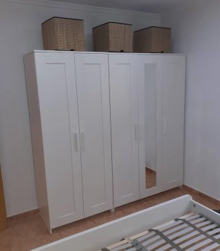 MONTADOR DE MUEBLES Y MANITAS