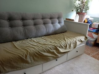 Divano letto IKEA bianco con cassetti