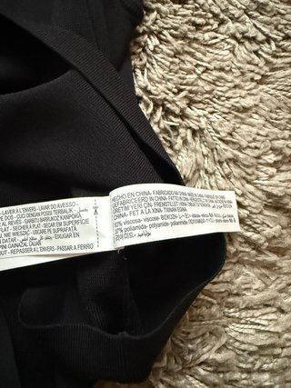 Top Massimo Dutti. Talla M