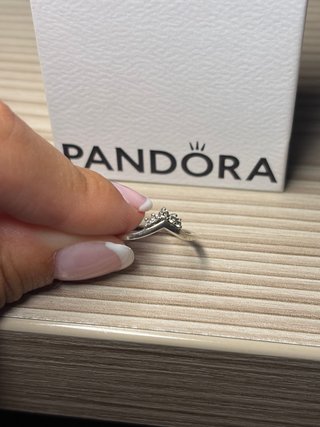 Anillo Pandora Tiara