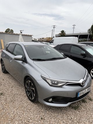 Toyota Auris 2016