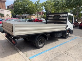 Nissan Cabstar 2015 92.000km‼️‼️