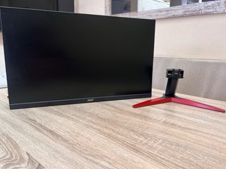 Monitor Gaming Acer 180Hz