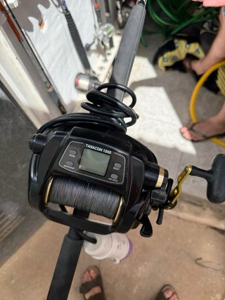 Carrete Eléctrico Tanacom 1000 Y caña Kali