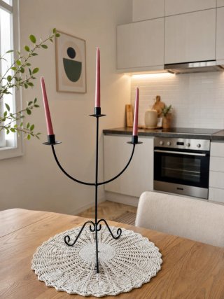Candelabro negro