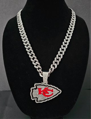 Collar Kansas City Chiefs Plata y Rojo