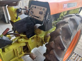 Tractor Agria 9900 con rotovator haward