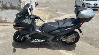 Aprilia SRV 850 ABS Maxi-Scooter