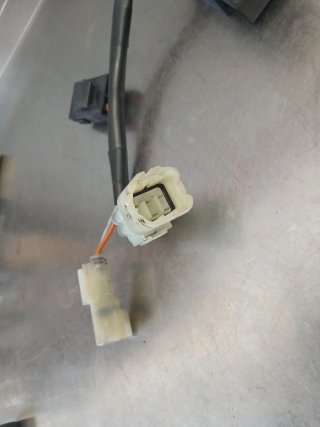 Control intermitentes Sym Cruisym 125 2019