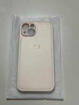Funda IPhone 14 efecto piel con grabado Negociable