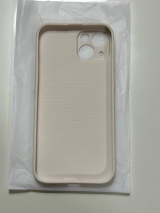 Funda IPhone 14 efecto piel con grabado Negociable