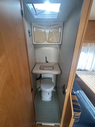 CARAVANA STERCKEMAN STARLETT 470 PE/AIRE ACONDICIO