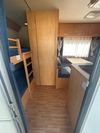 CARAVANA STERCKEMAN STARLETT 470 PE/AIRE ACONDICIO