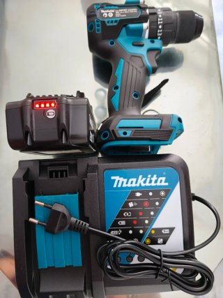 Taladro Makita 18V + Batería y Cargador