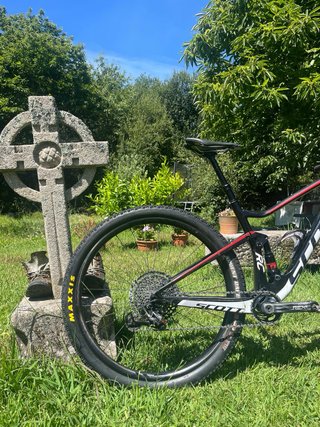 Scott Spark RC sub 11 kg