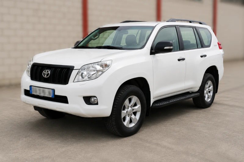 Toyota Land Cruiser 2012 - foto 1