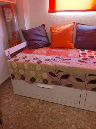 Cama diván Brimnes Ikea