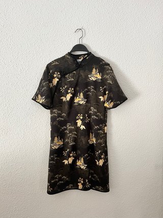 Vestido Chinoise Zara Negro y Dorado