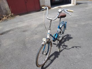 Bicicleta BH antigua para restaurar