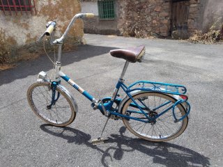 Bicicleta BH antigua para restaurar