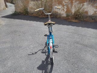 Bicicleta BH antigua para restaurar