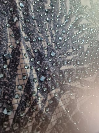 Vestido de festa com pedraria idela pra casamentos