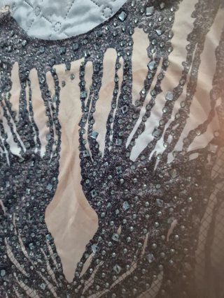 Vestido de festa com pedraria idela pra casamentos